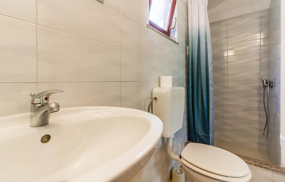 2 Bedroom Stunning Home In Medulin