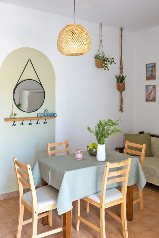 Tselios Apartments & Studios