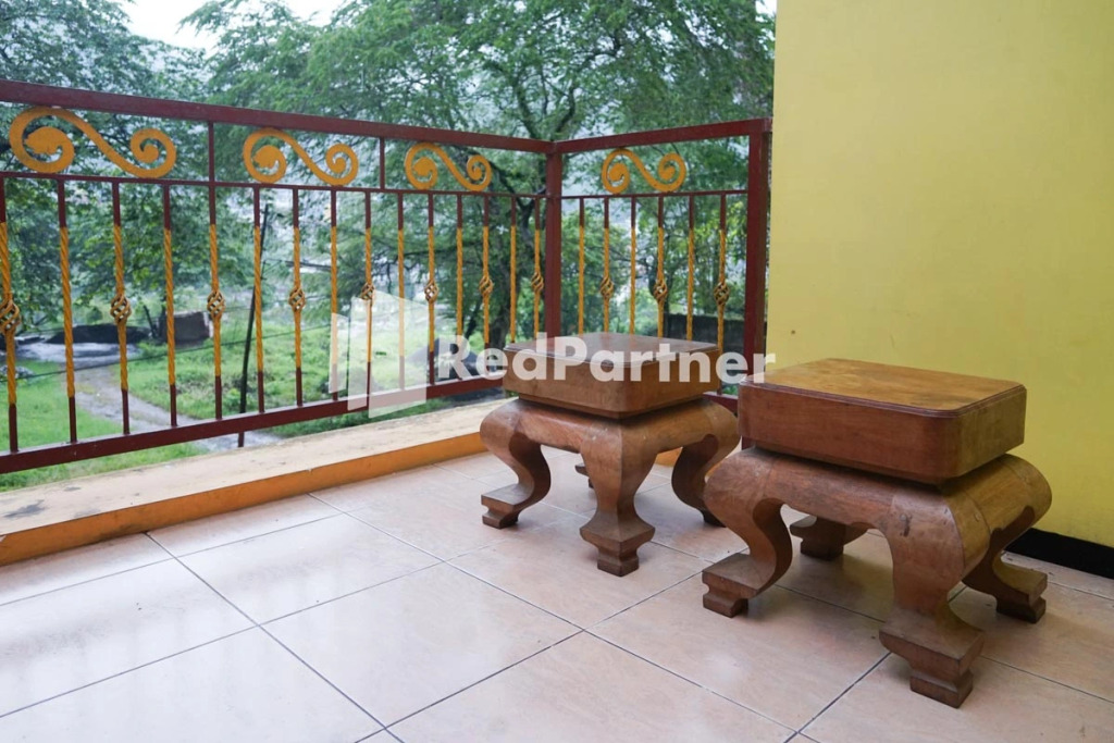 Villa Handayani Songgoriti RedPartner