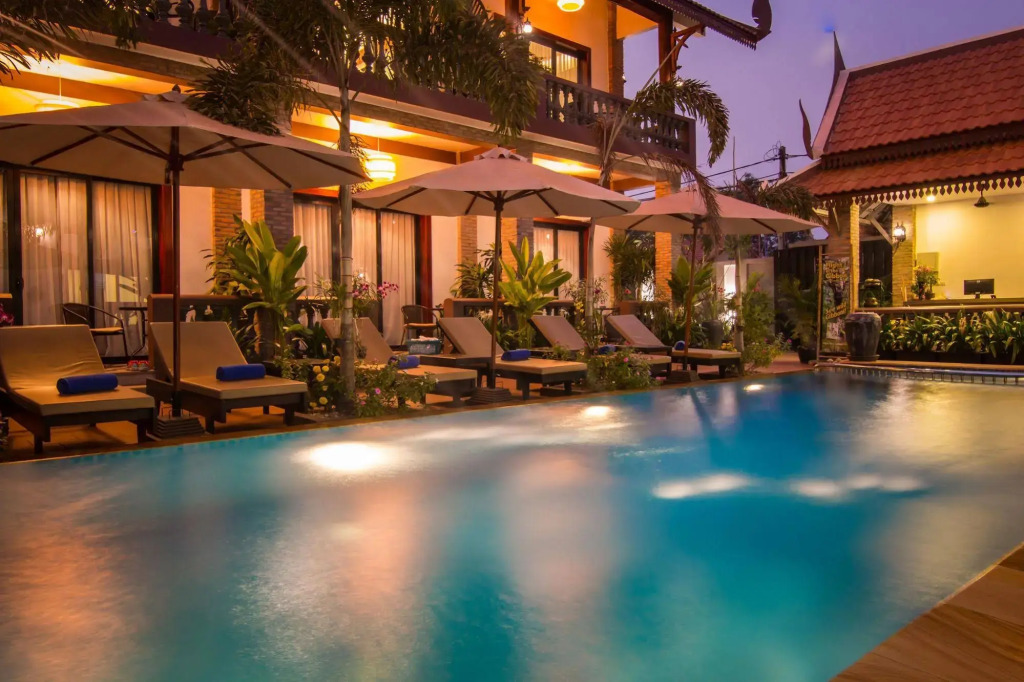 Kralanh Pool Villa