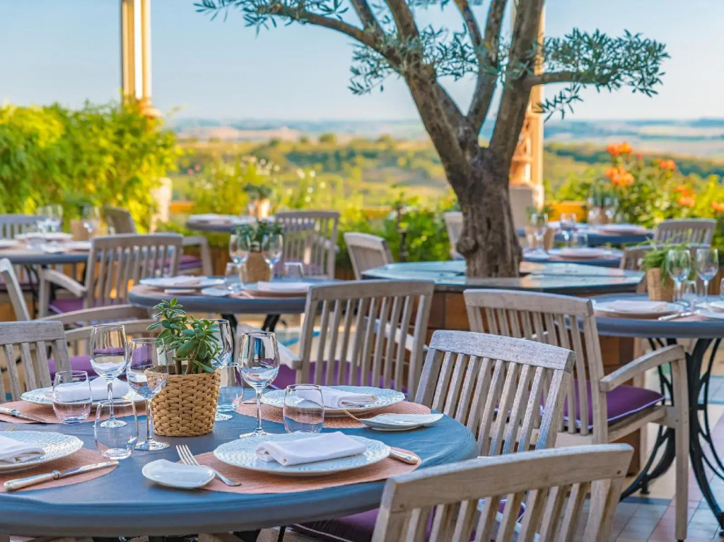 Auberge du Poids Public Logis Hotel