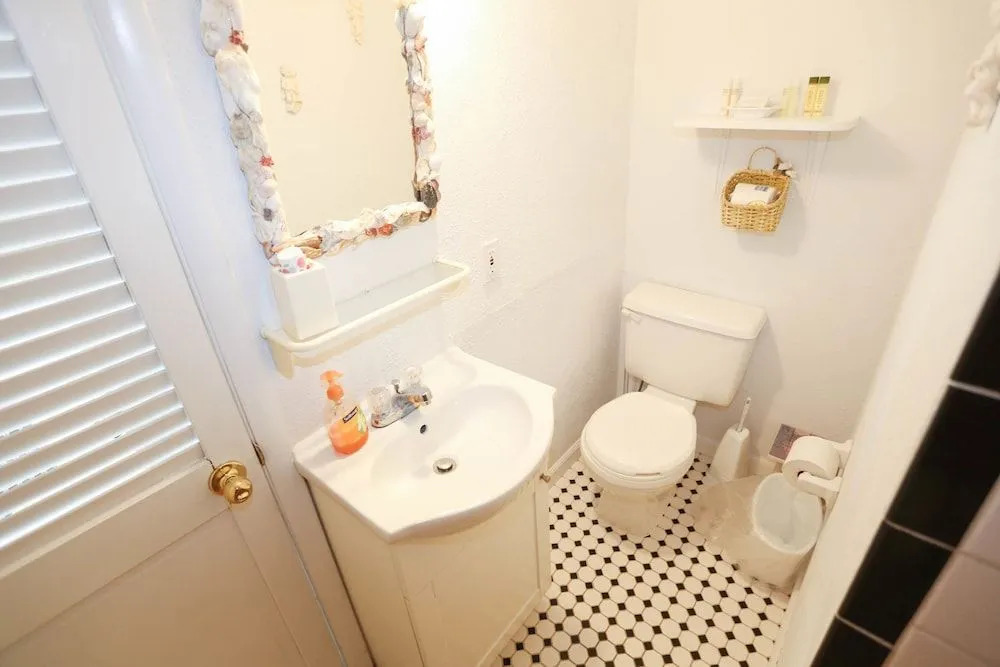 Atlantic House Bed & Breakfast