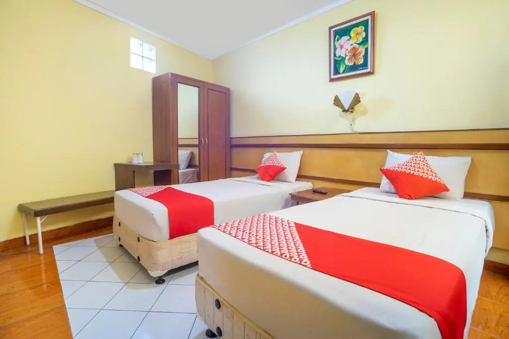 RedDoorz at Hotel Lodaya Bandung