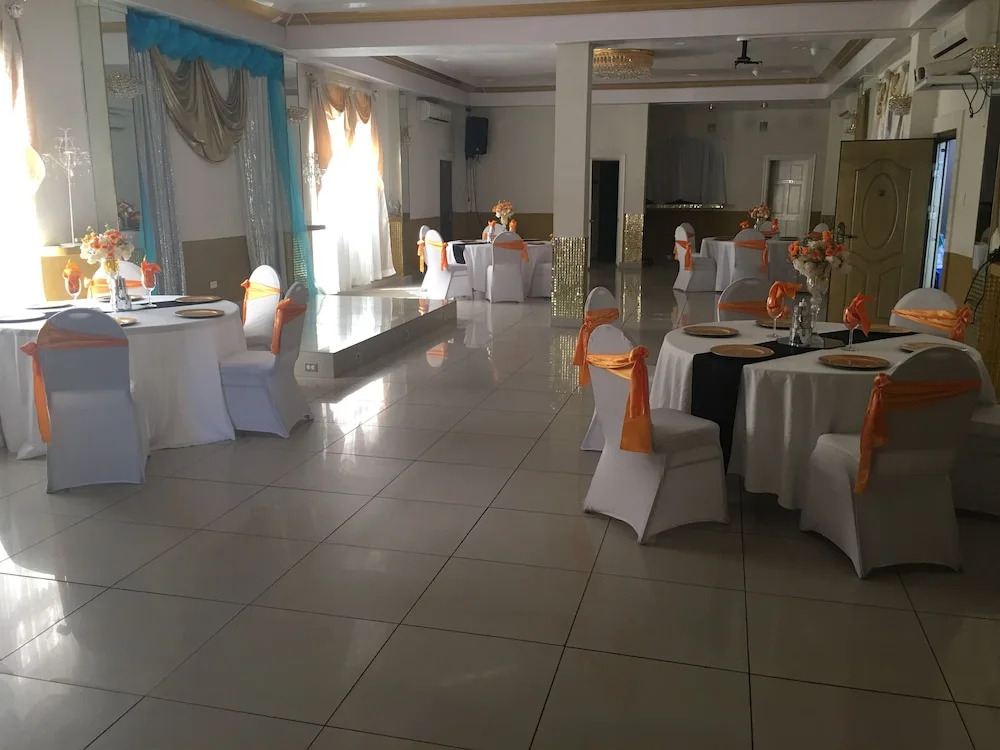 Millenium Manor Hotel
