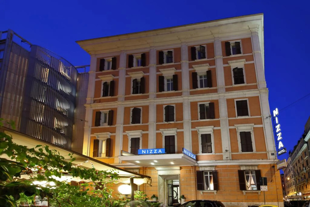 Отель Nizza Roma