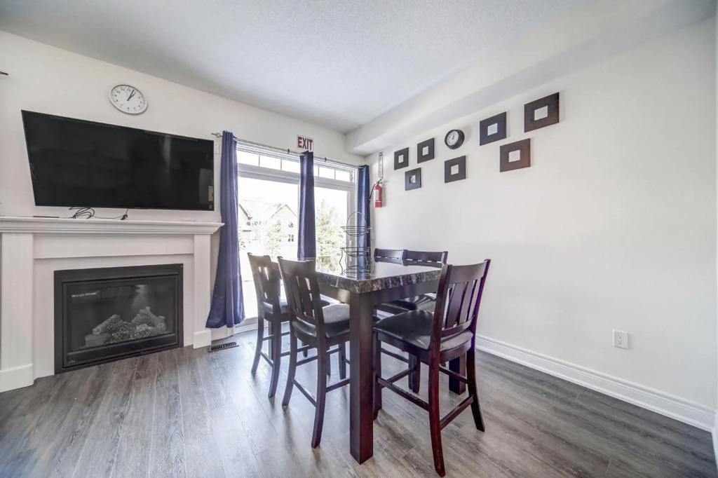 Executive Town Home-Mountain View-Historic Snowbridge Village, Walking Distance to the Resort