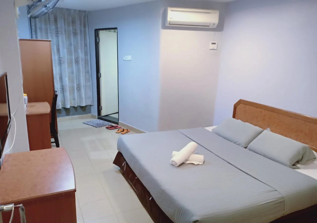 I-Winton Hotel