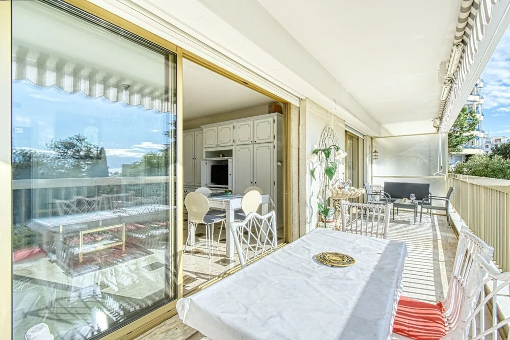 2-bdr Apartment Near Plages du Midi