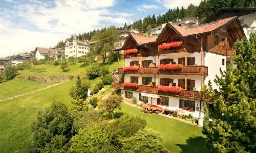 Garni Alba Bed & Breakfast