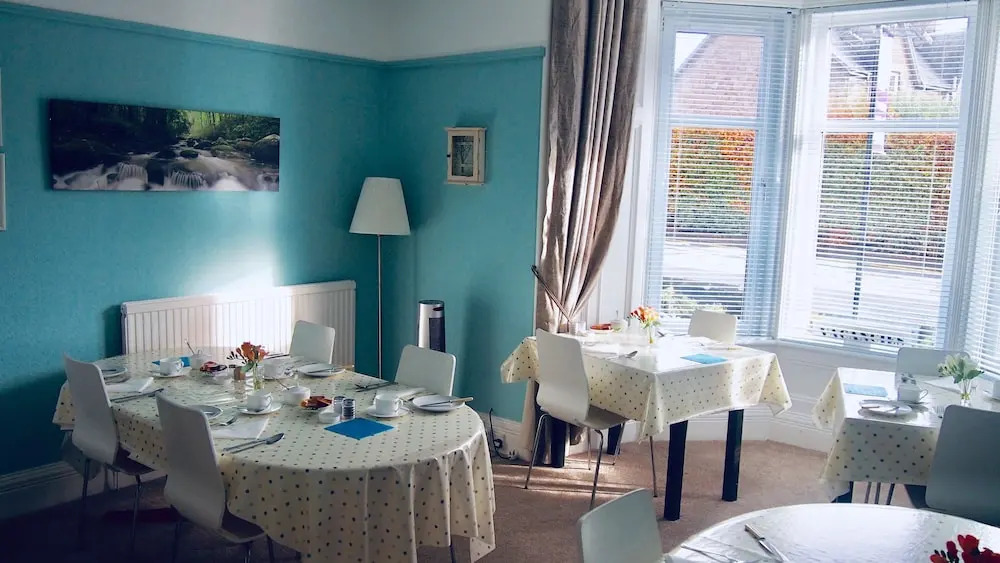 Pitcullen Guest House