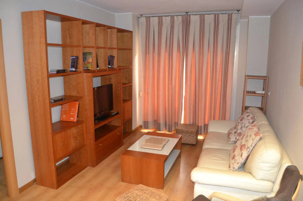 Apartamentos Dos Torres - Alierta