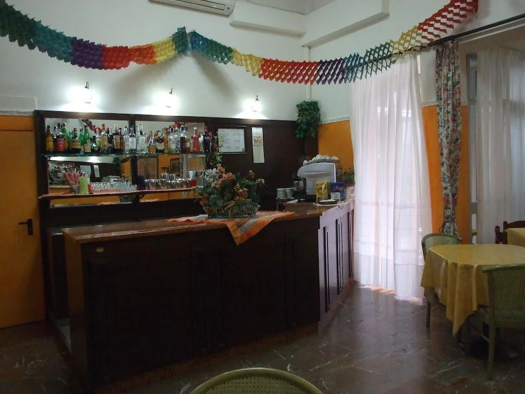 Hotel Midy