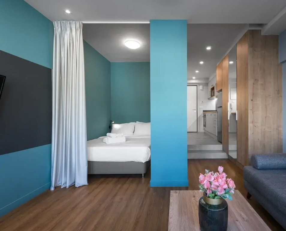 Big Apple studios and apartments, Nilie Hospitality MGMT