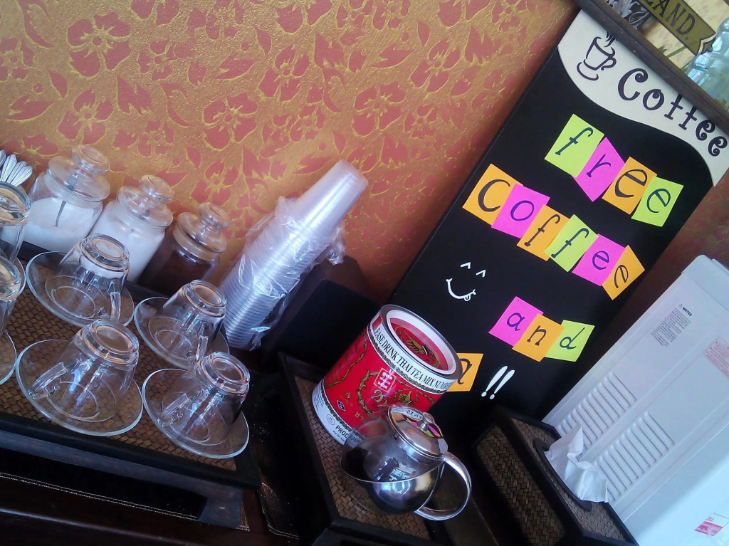 Cafe 66 House @ Patong Beach