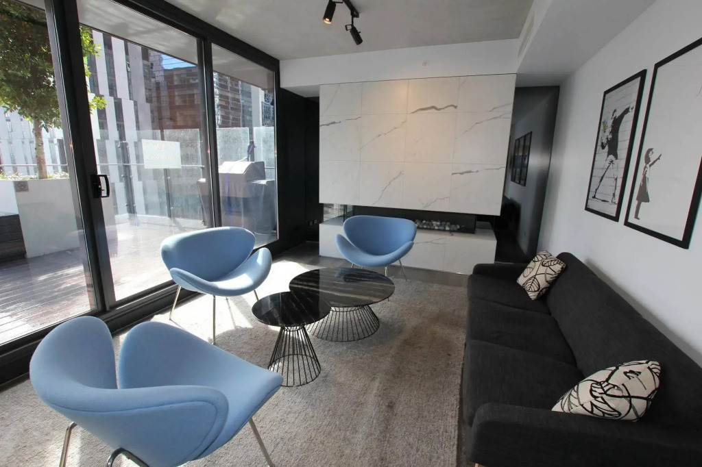 Carlson CBD Apartments