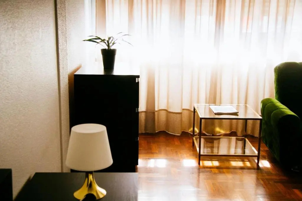 Typical Apartment in Lisbon, Campo Grande (Parking included)