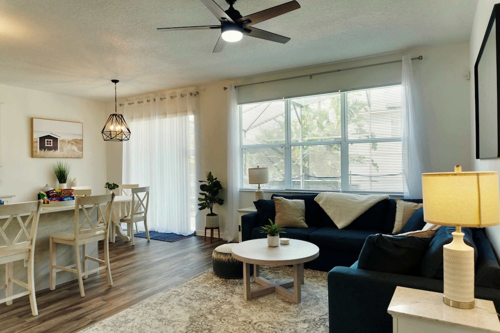 Kodas Retreat Home for 11