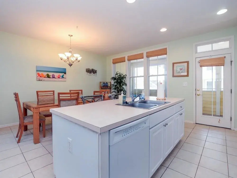Island Edge Drive 28