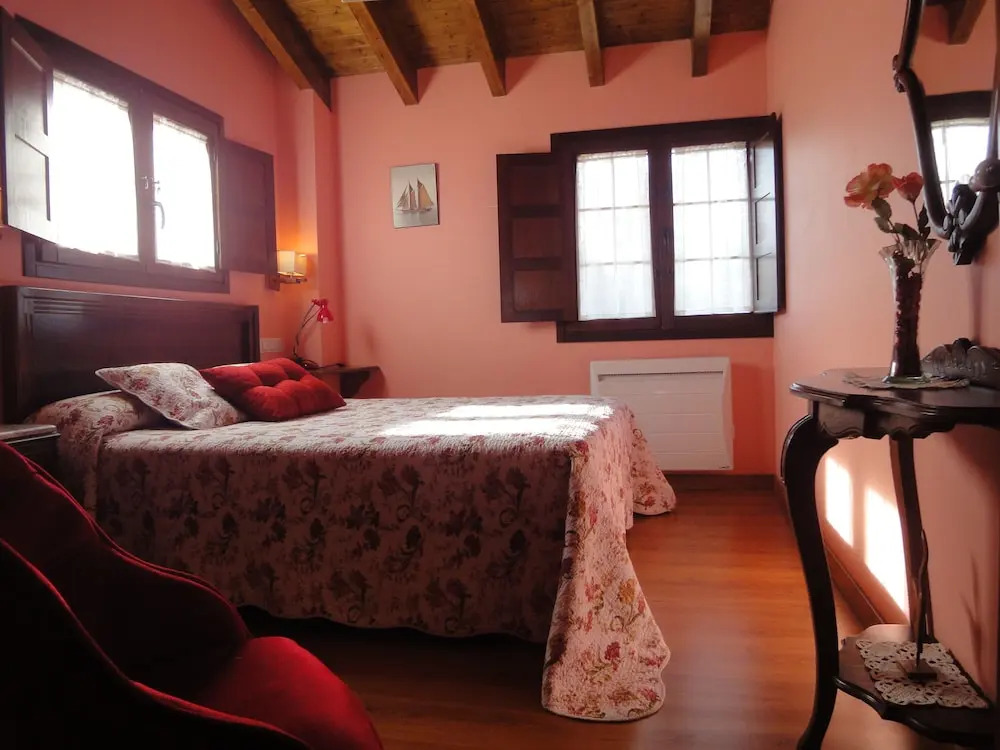 Apartamentos Rurales Villa del Sain Cudillero