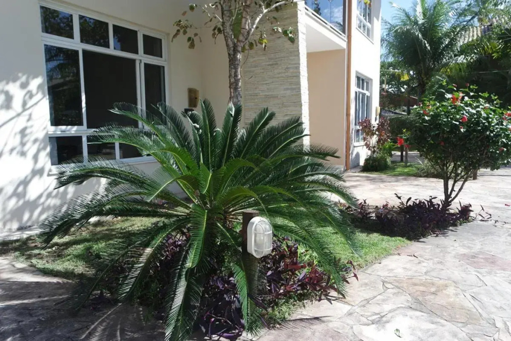 Duplex Luxo 100 metros da Praia