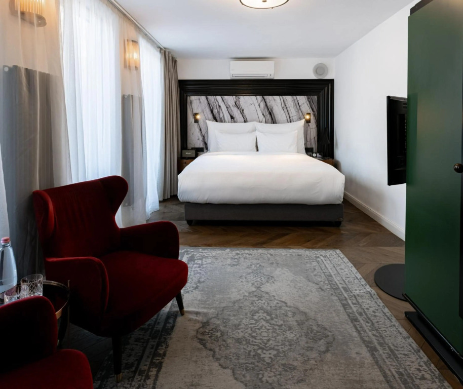 Hotel Collect