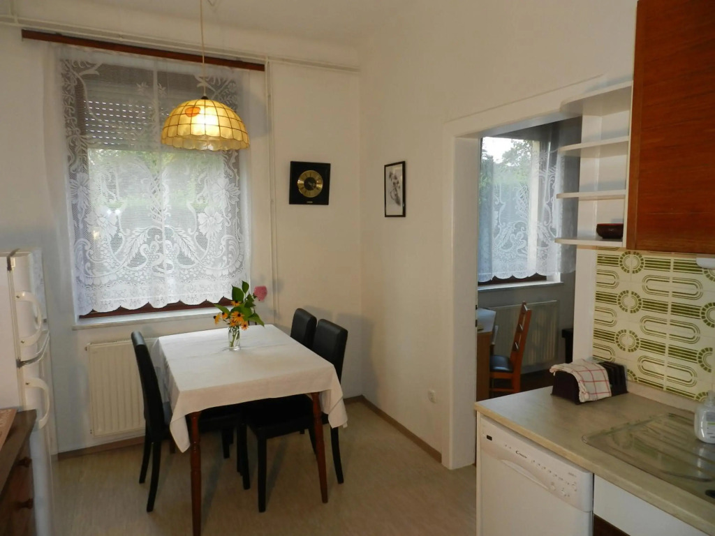 Nice apartment with free car parking, WiFi and bikes for free