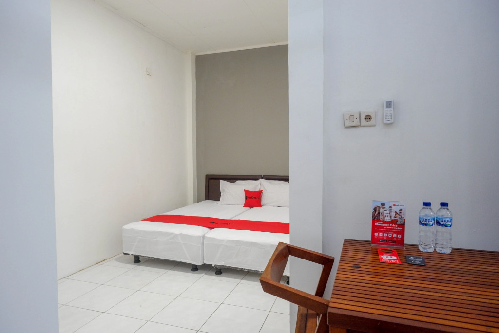 RedDoorz near Universitas PGRI Semarang