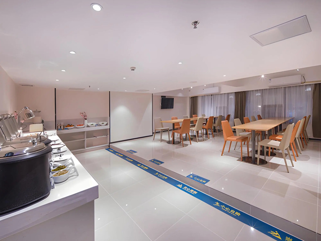 City Comfort Inn Wuzhou Sanqi City