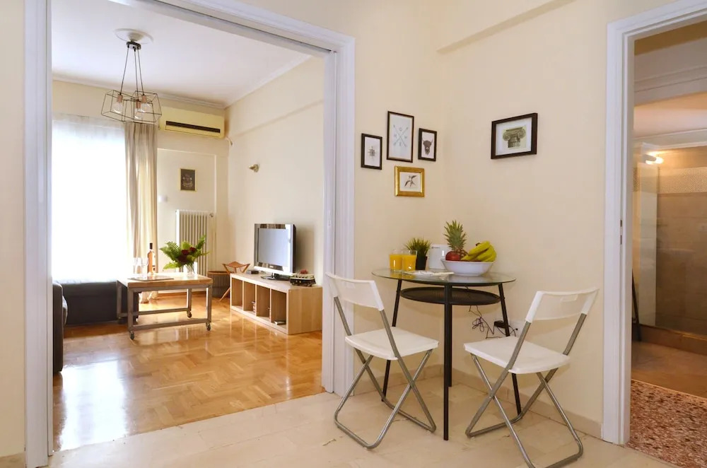 Exarchia a nice and cozy apartment