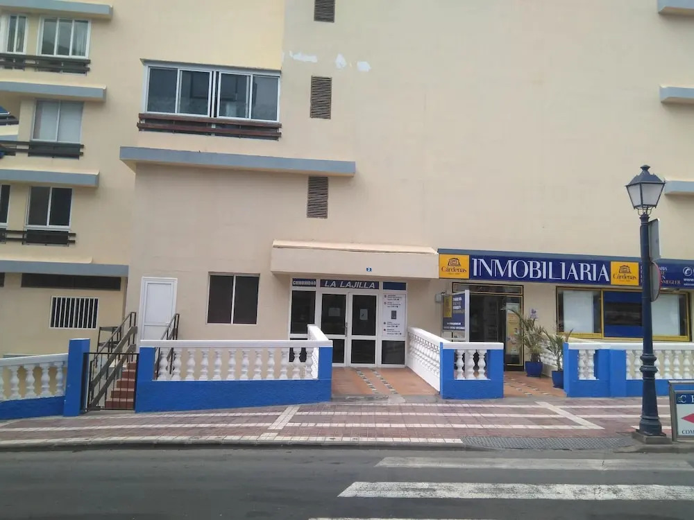 Studio in Arguineguin, With Wonderful City View - 100 m From the Beach