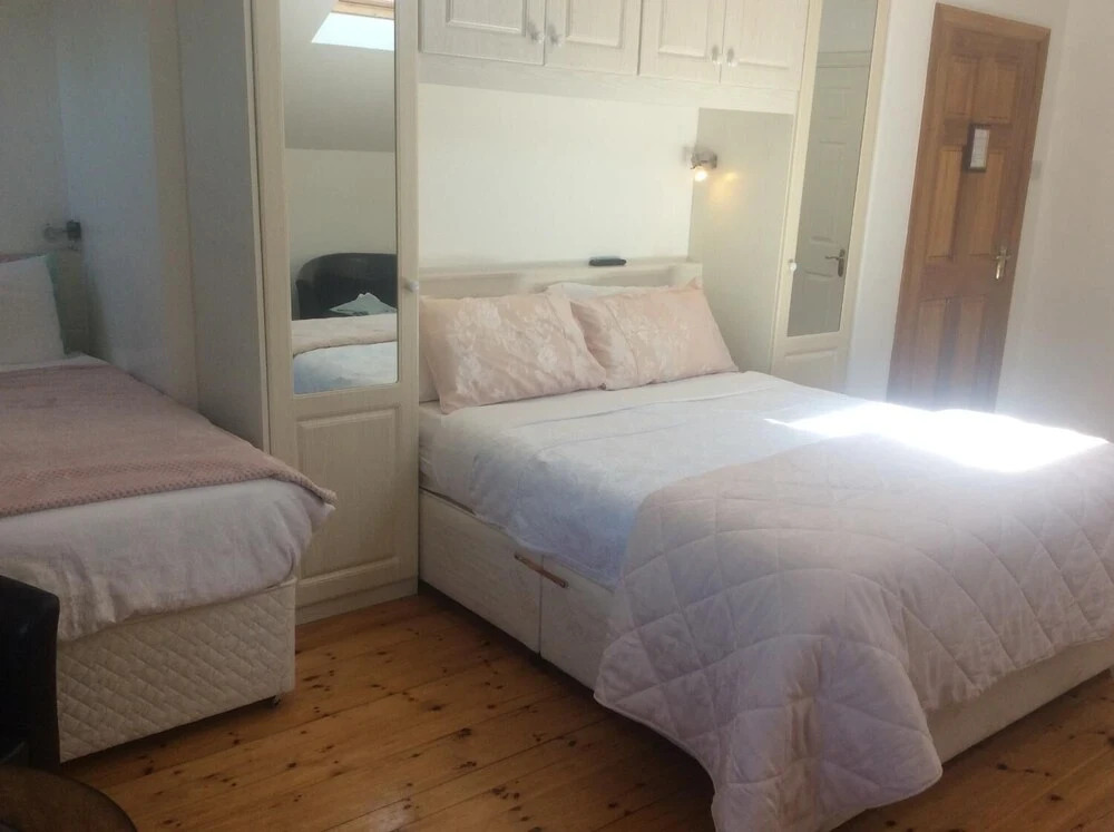 Rosdarrig House