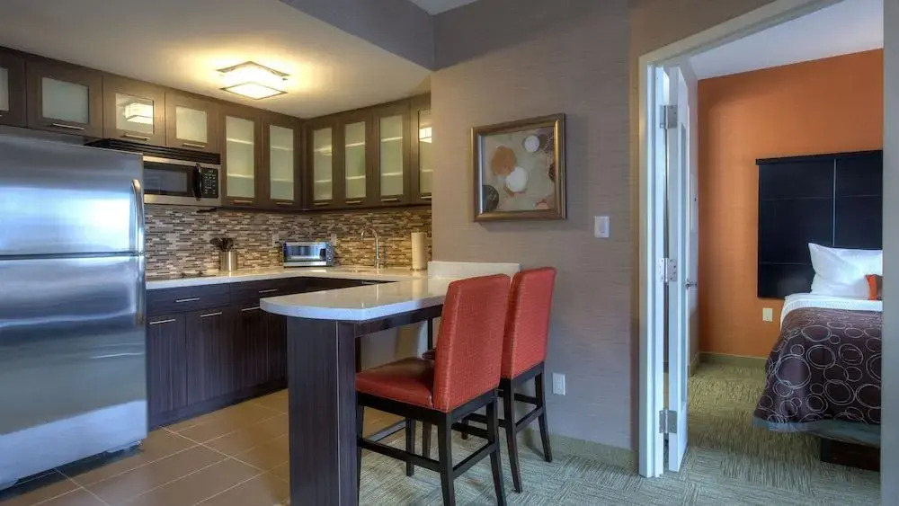 Staybridge Suites Hamilton-Downtown