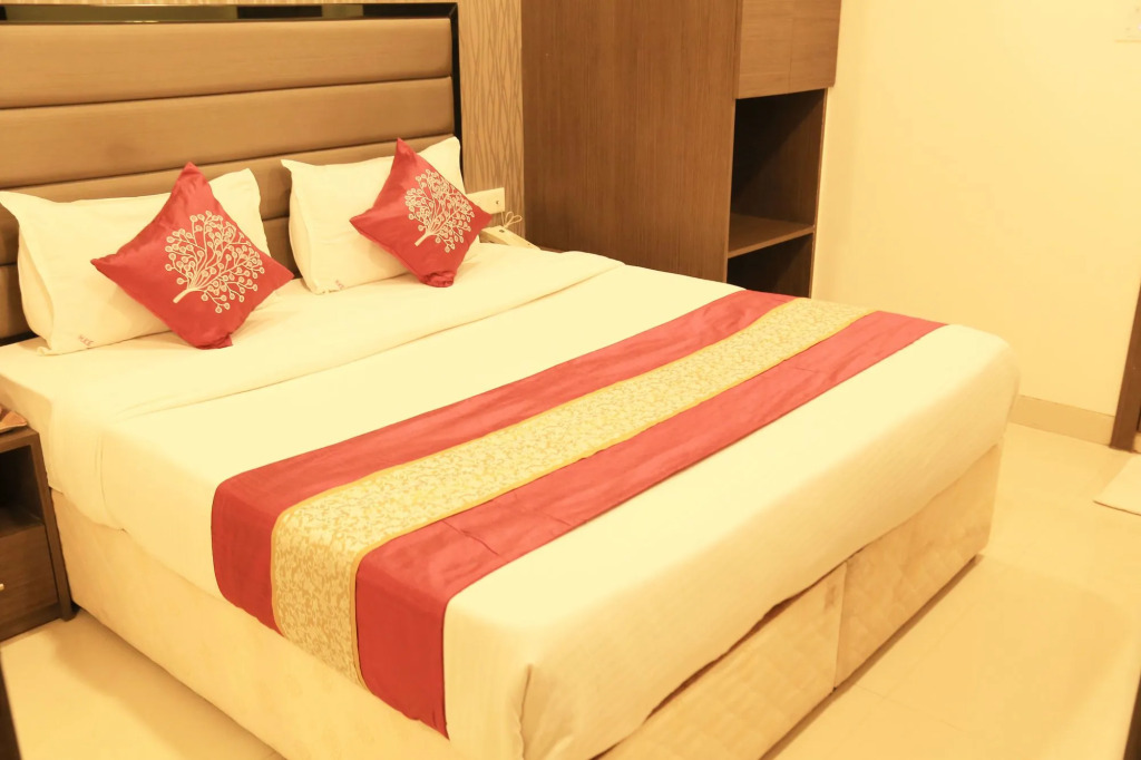 Hotel Kalpana Elite by OYO Rooms