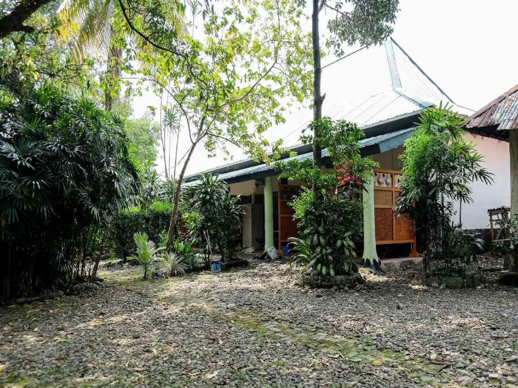 RedDoorz Plus near Jalan Baru Bogor