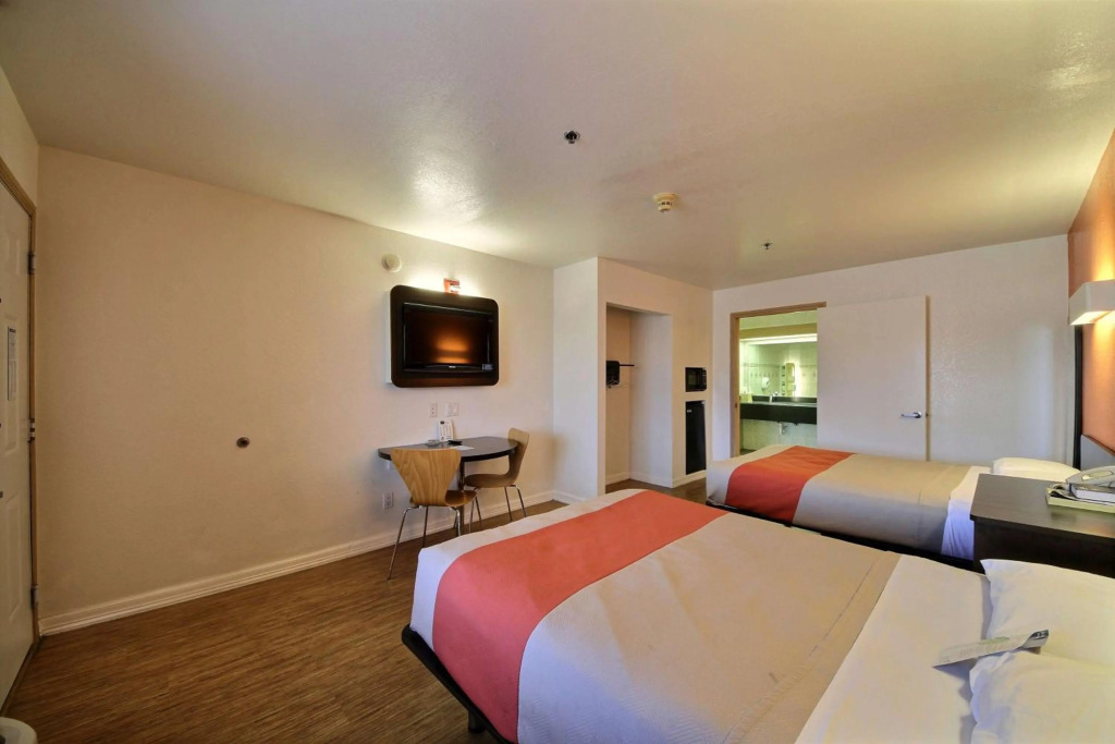 Motel 6-Edinburg, TX