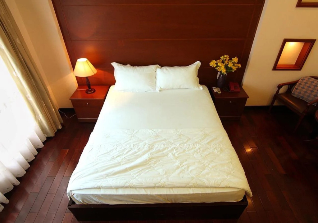 Moonlight Hotel Saigon South