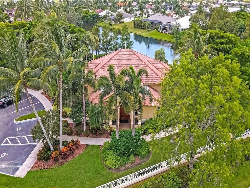 Villa Kylee