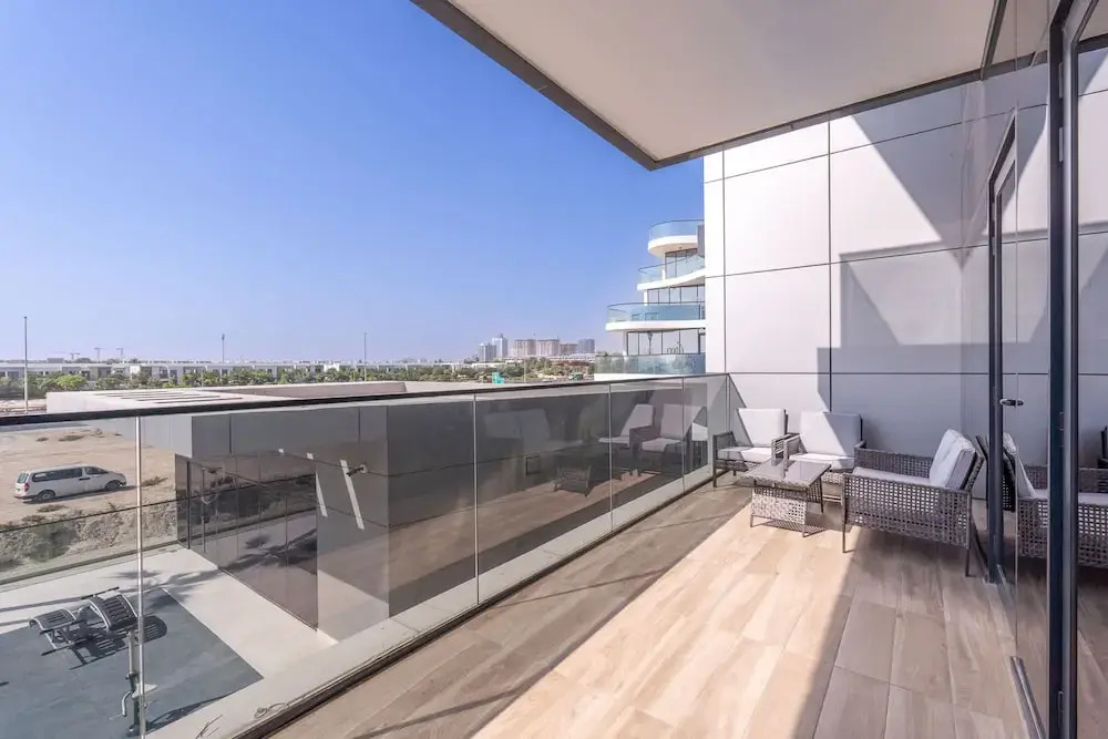 Stay in Studio City at Celia Residence Perfect for 2