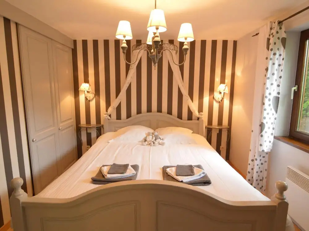 Contemporary Chalet in Malmedy near Forest