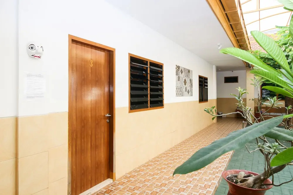 Airy Eco Syariah Darmo Kanwa 4 Surabaya