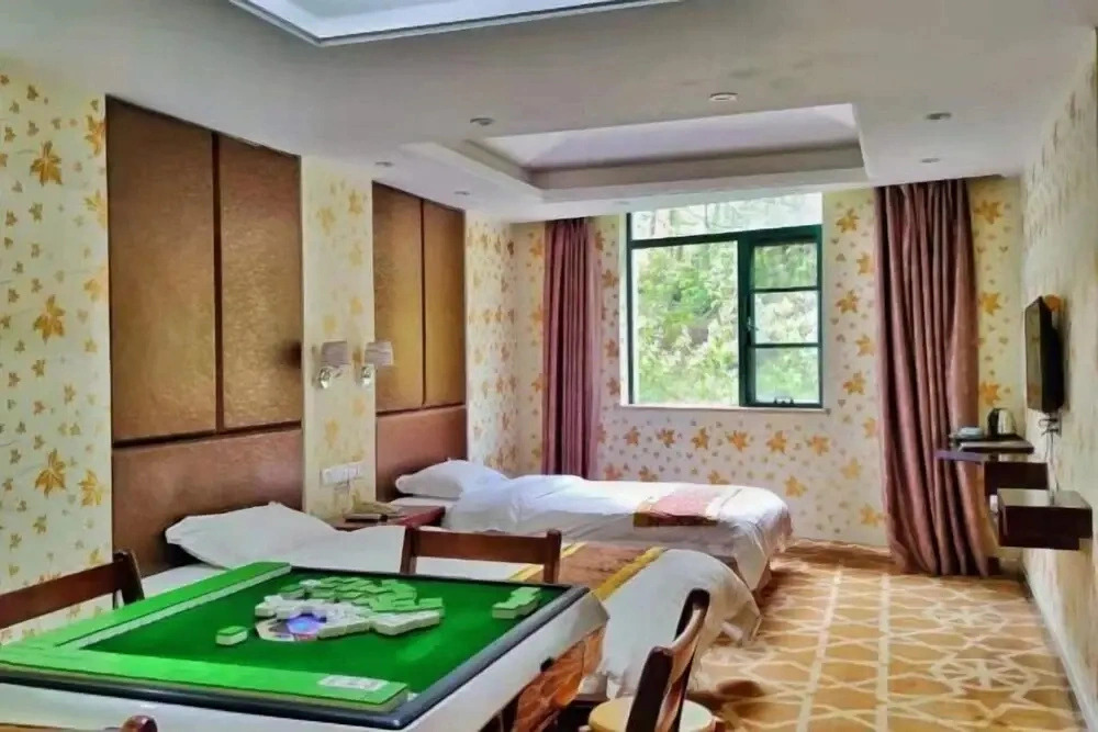 Shengtian Farm House