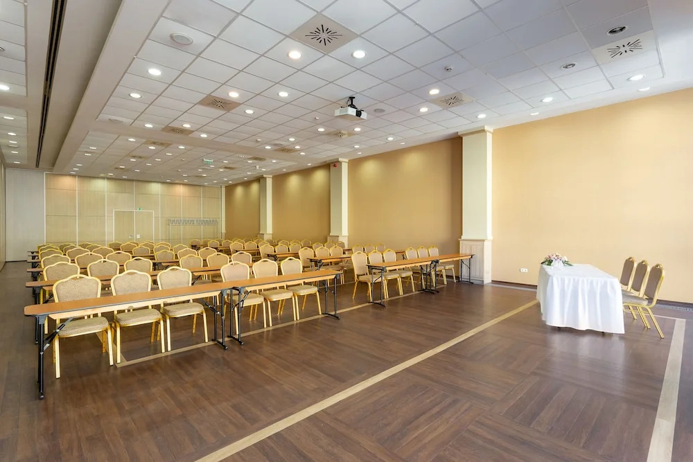 Hotel Eger & Park