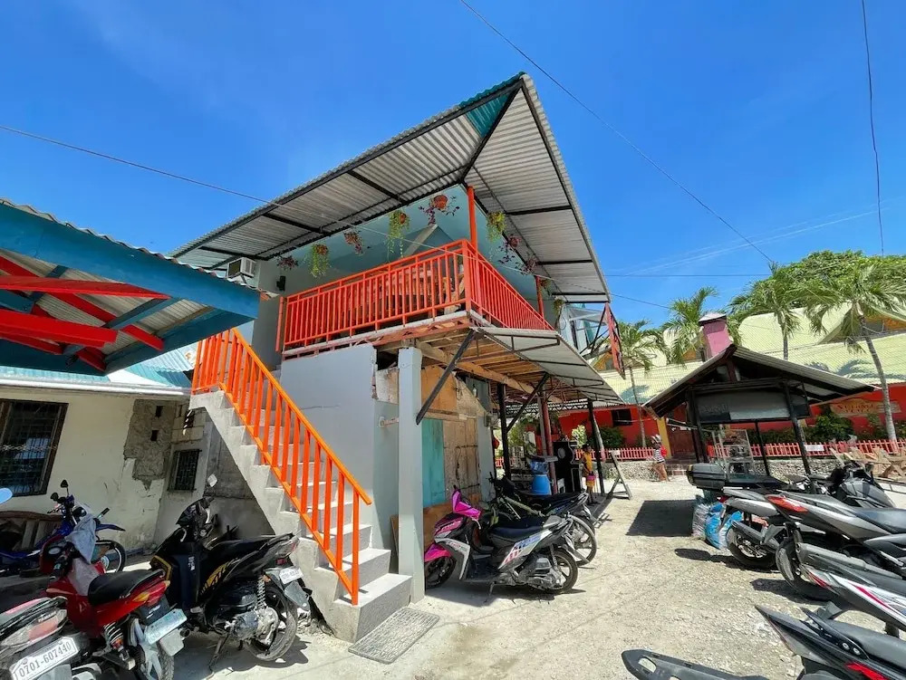 OYO 795 Tapales Guest House