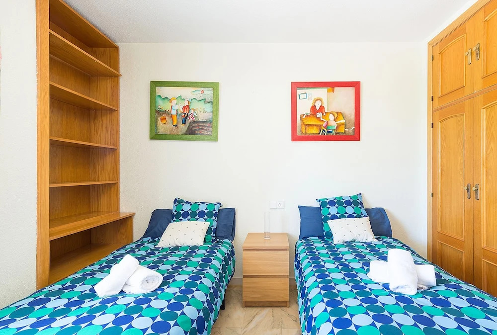 Apartamentos BAHIA de HUELIN