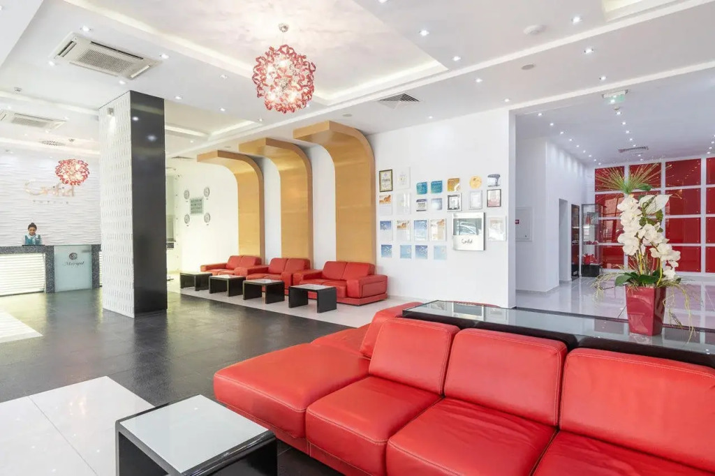 GRIFID Metropol Hotel