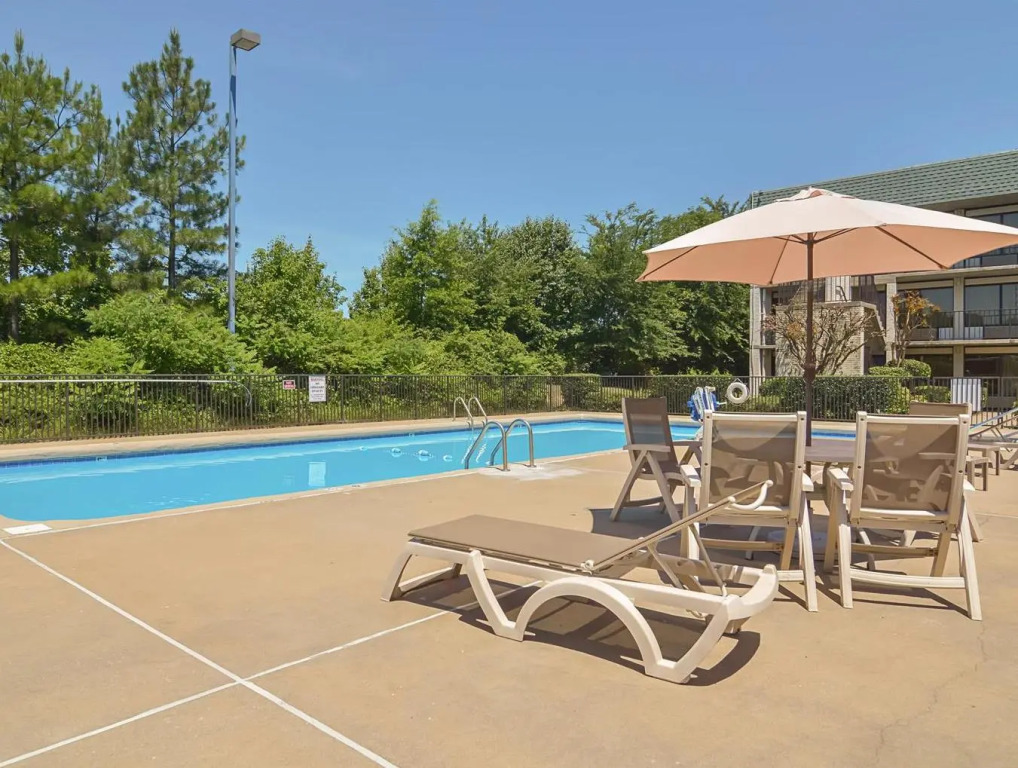 Motel 6-Little Rock, AR - West