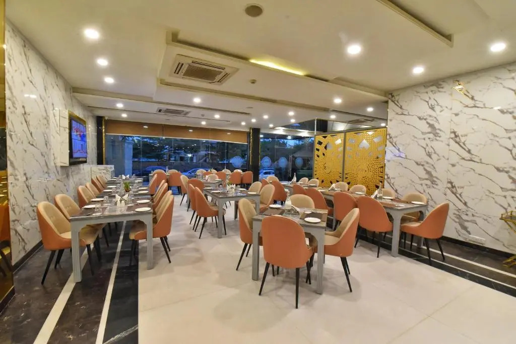 Foxoso Fiori - A Corporate Hotel