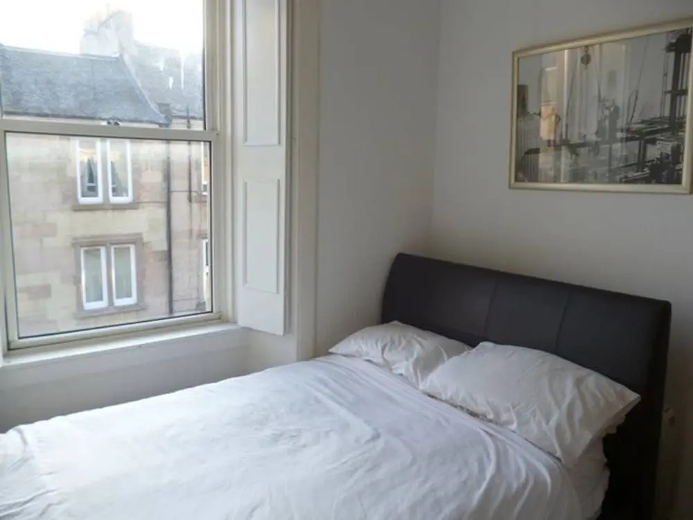 Well-connected, Cosy 1 Bedroom Flat in Dalry