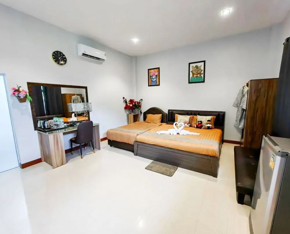 Trang Oasis Waterpark Hotel