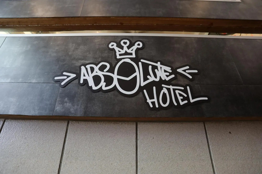 Absolute Hotel Paris République